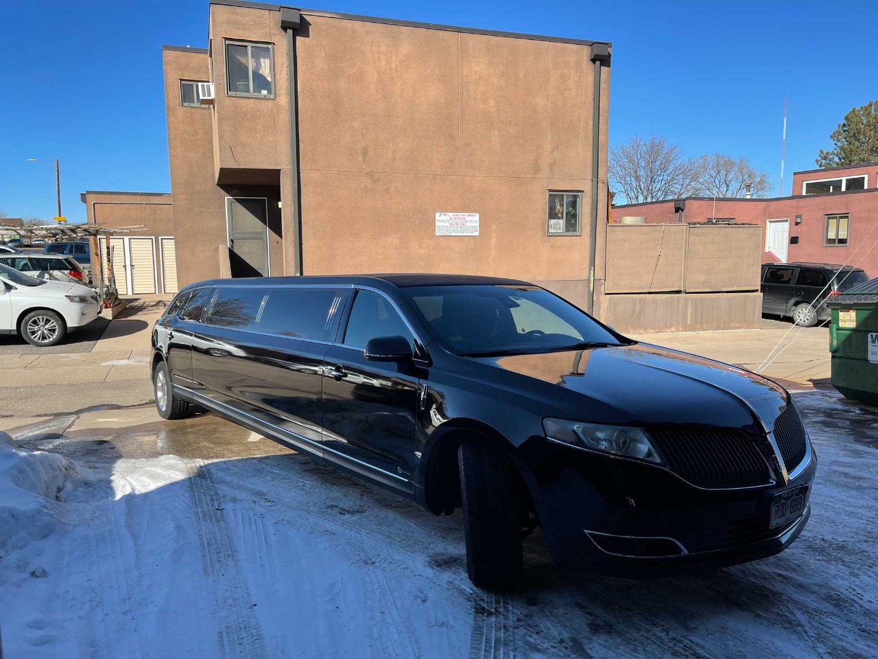 24/7 Limo Service Oxford MS – Travel Anytime with Ease